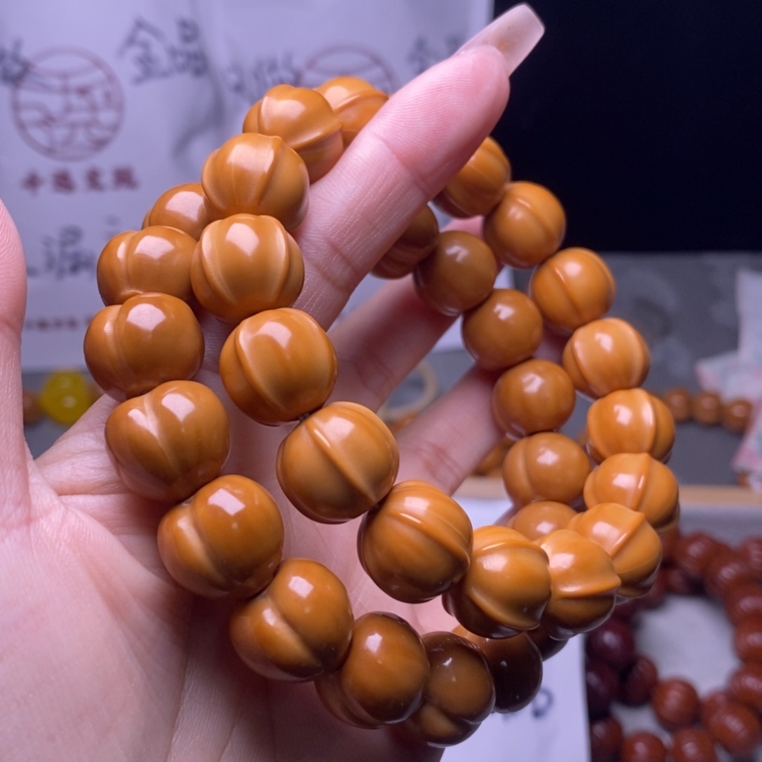 猴头核桃手串屁桃鲨鱼