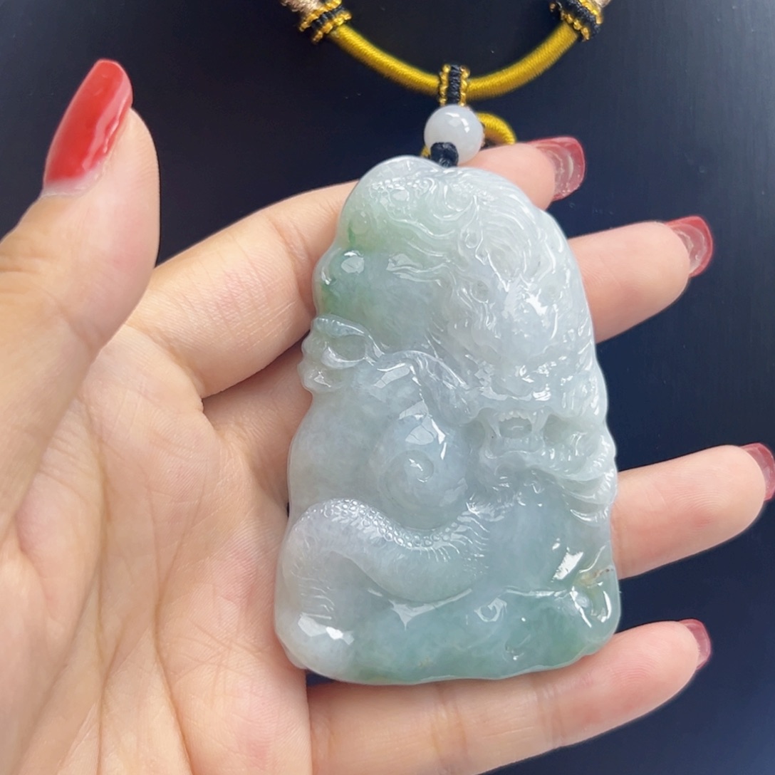 翡翠未镶嵌颈饰天然