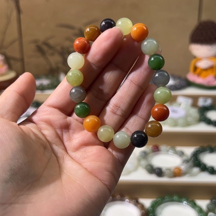 和田玉未镶嵌手串