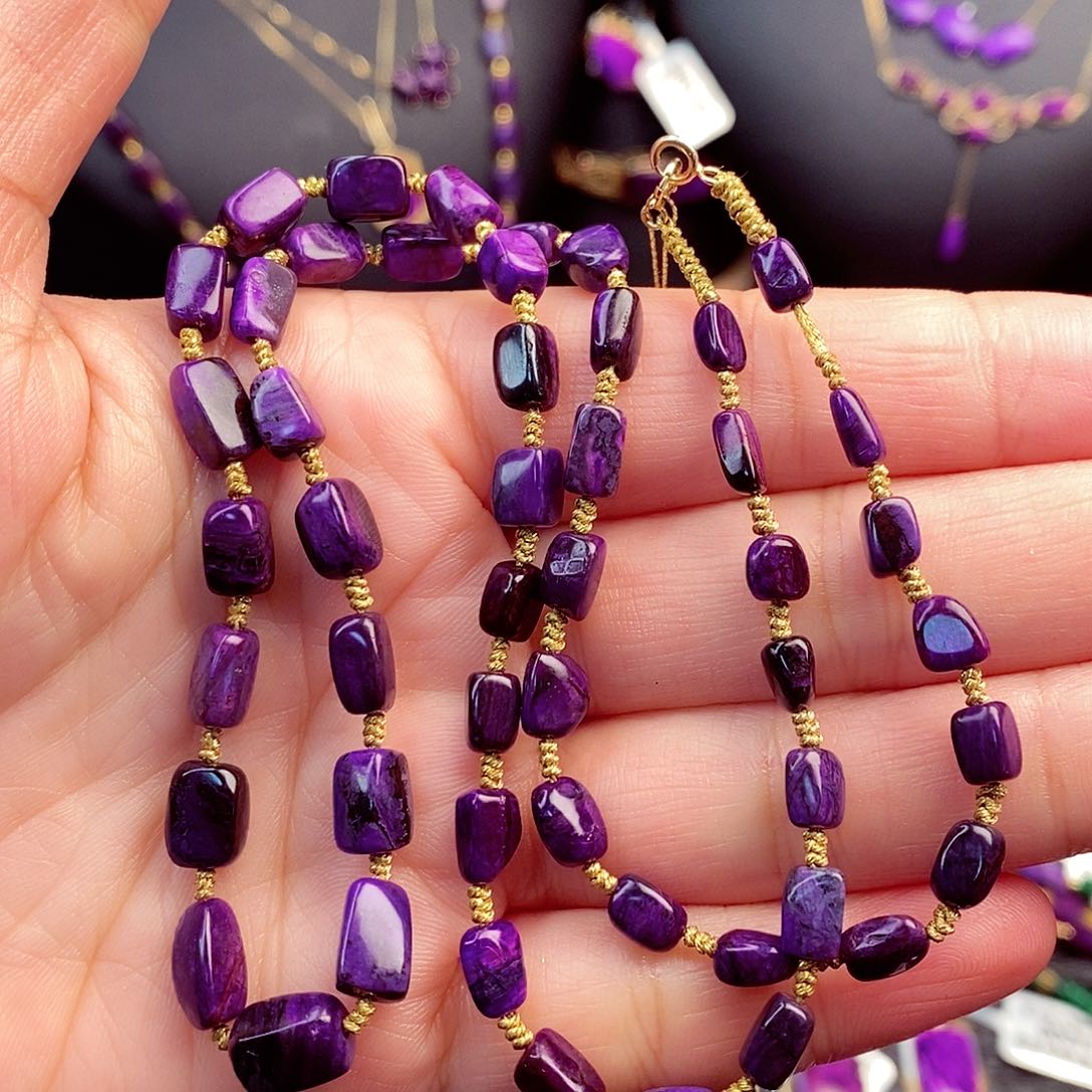 苏纪石（舒俱来）项链18K金镶嵌