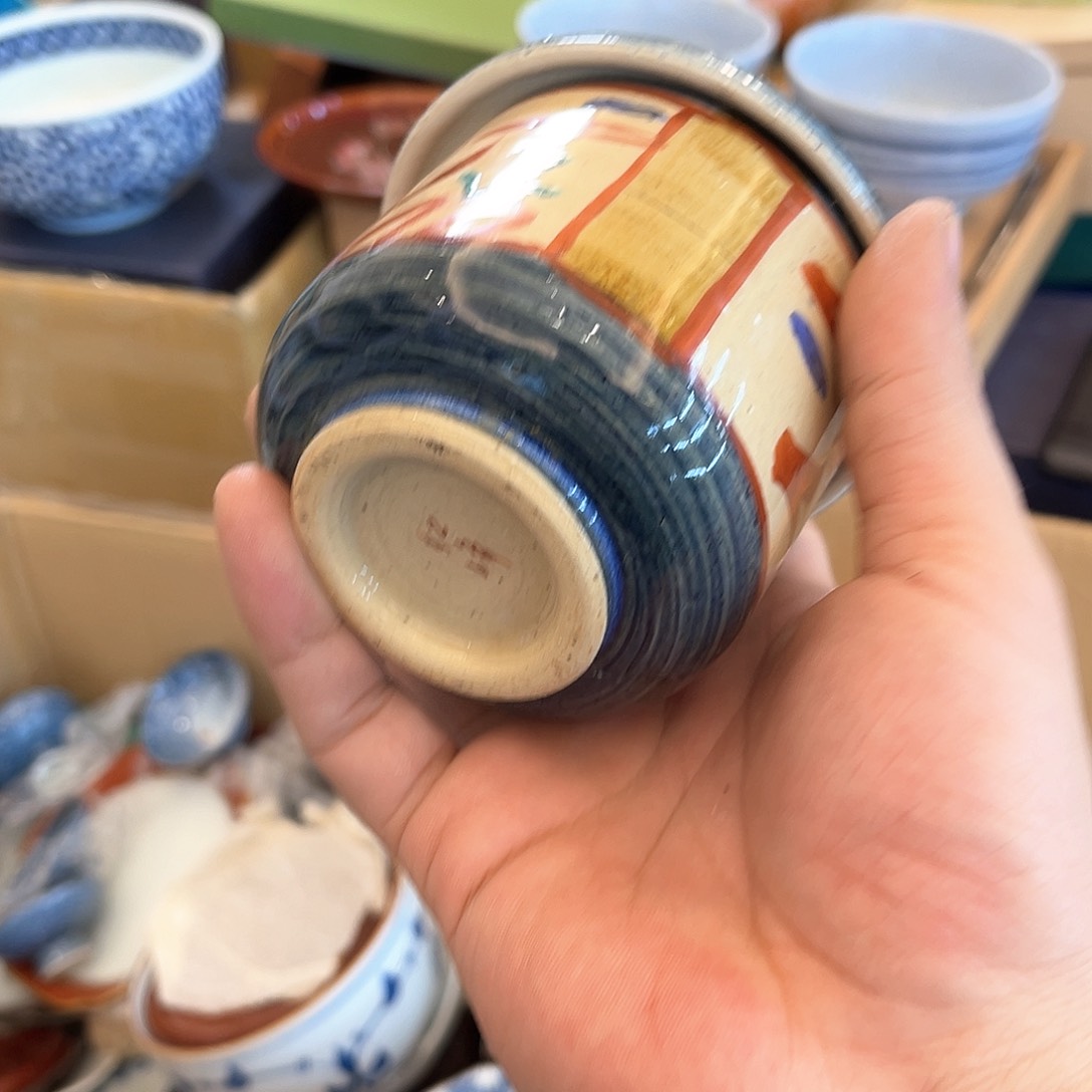 盖碗在一起是为了以后幸福而努力