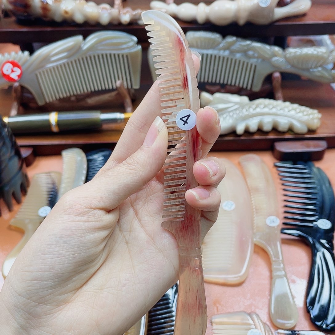 纯手工制作牛角梳4
