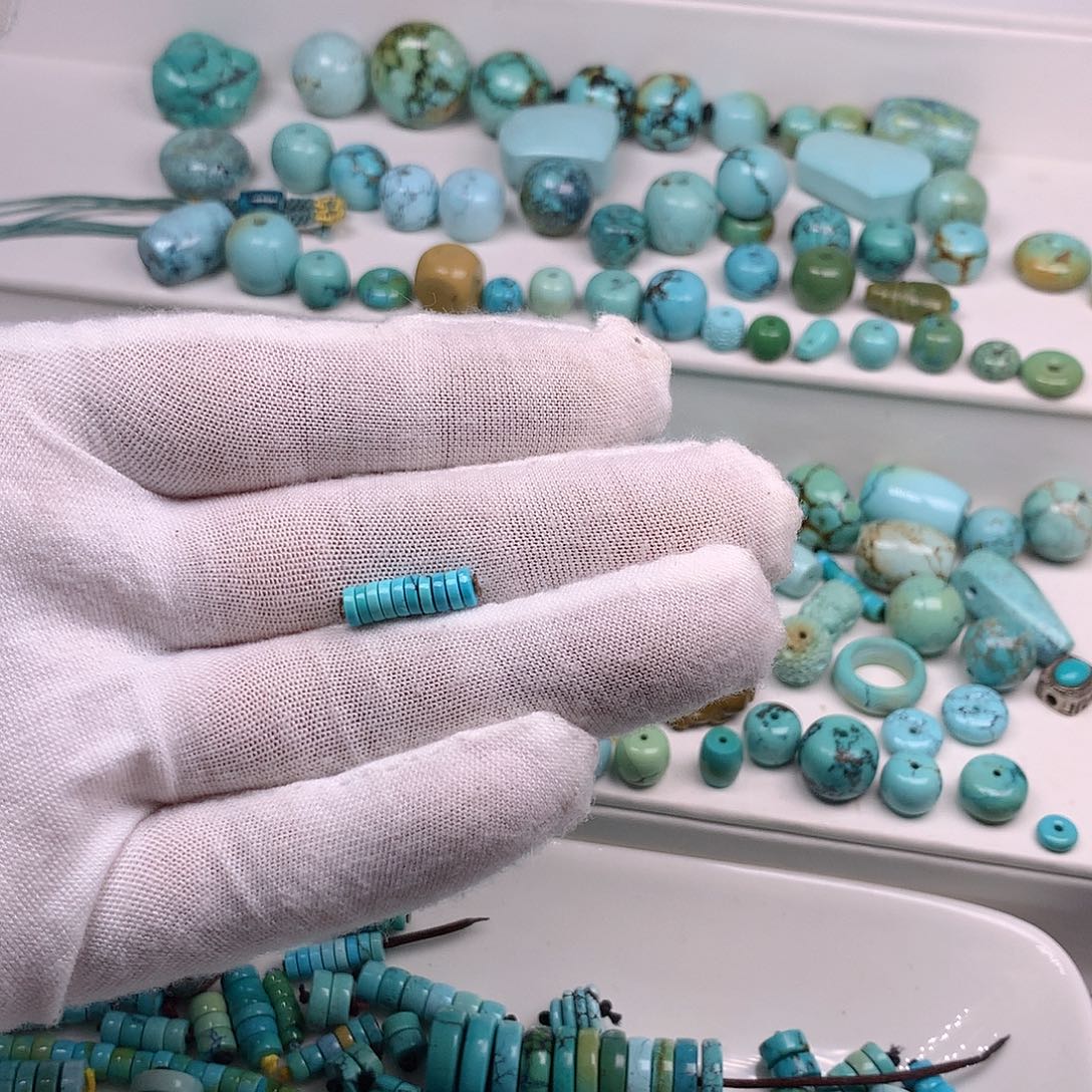 绿松石未镶嵌挂件