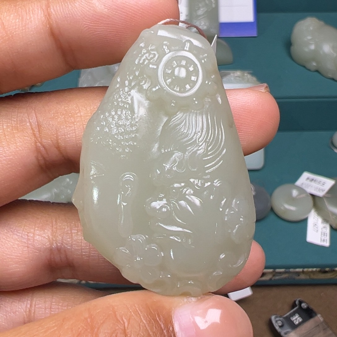 和田玉颈饰未镶嵌