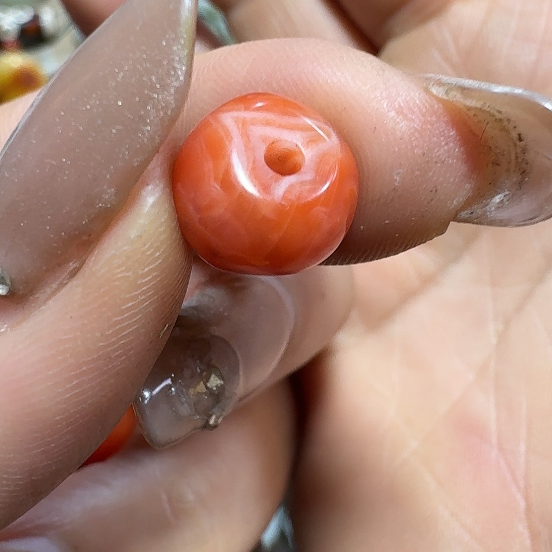 南红玛瑙车挂未镶嵌