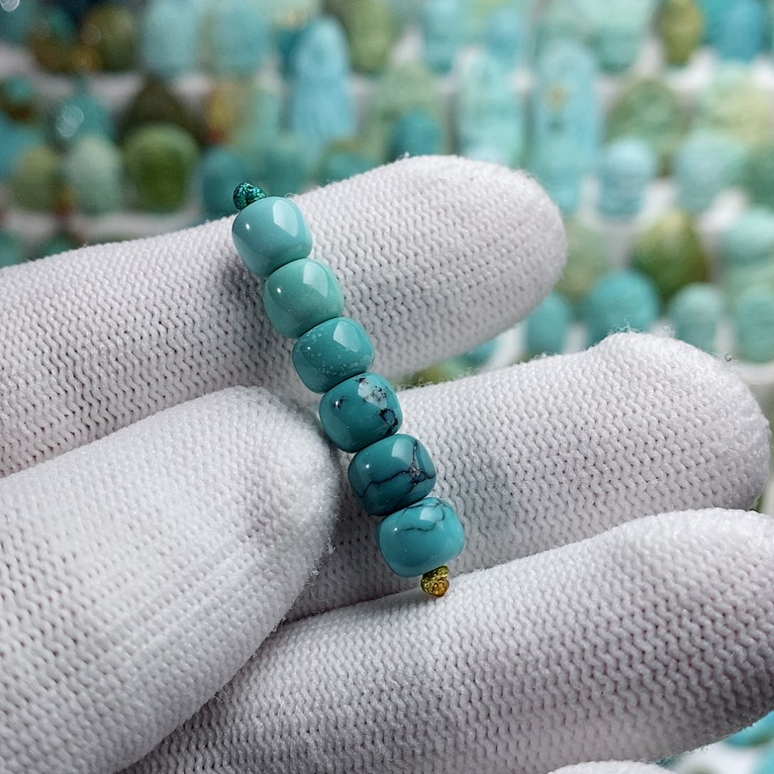 绿松石绿松石未镶嵌