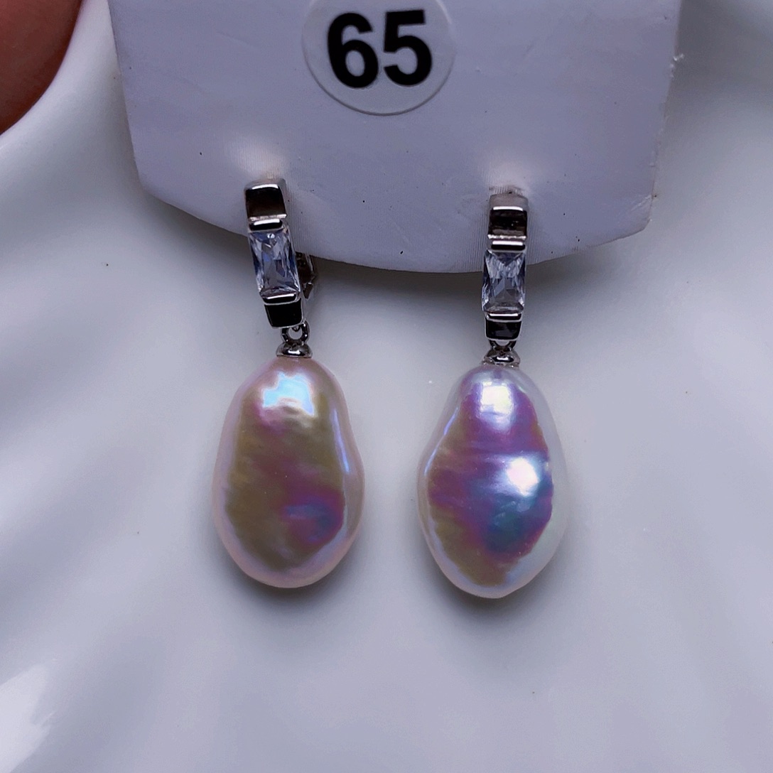 未镶嵌淡水珍珠耳饰白*