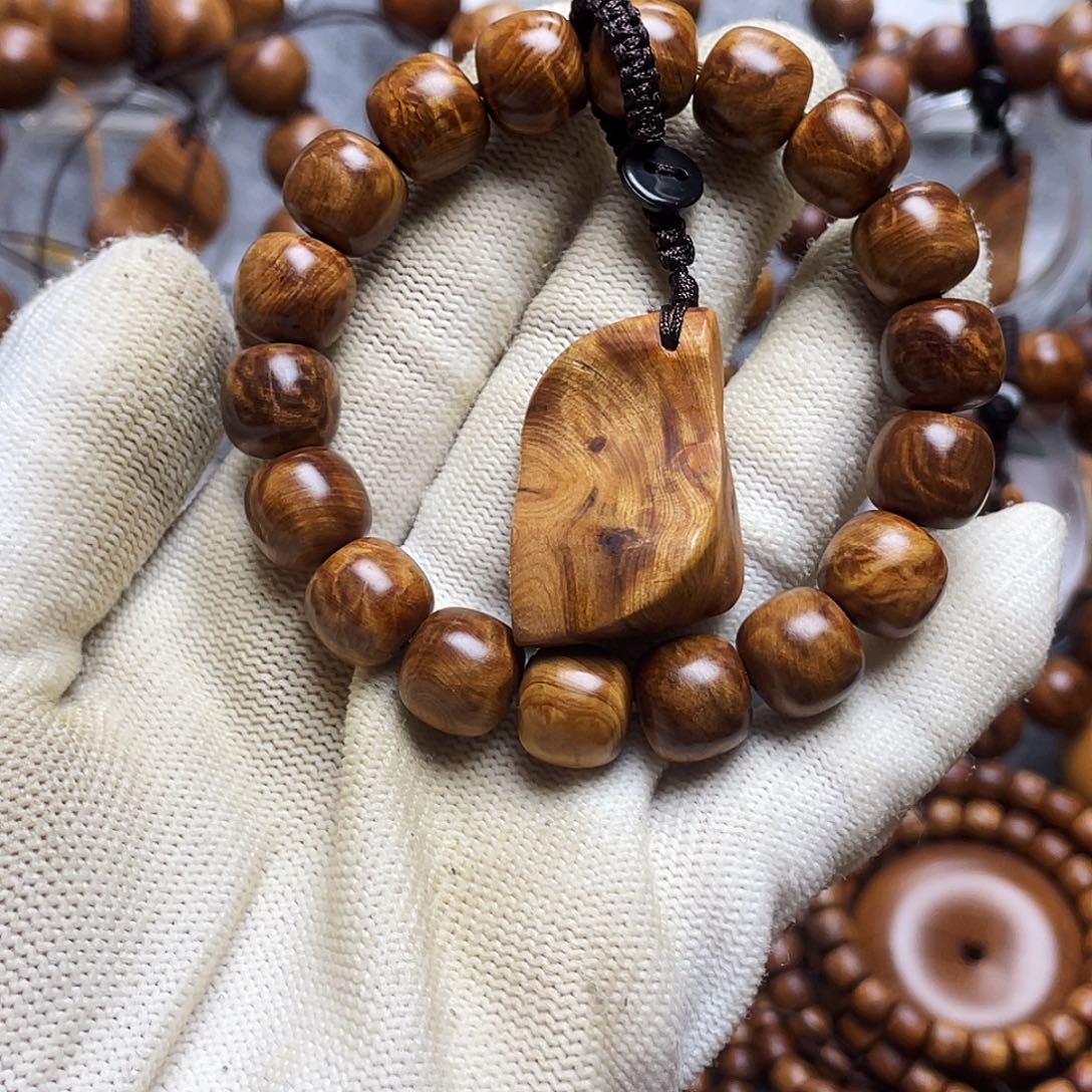 柏木手串/手链太行崖柏陈化1.1 1.2老型黑金龙胆闪