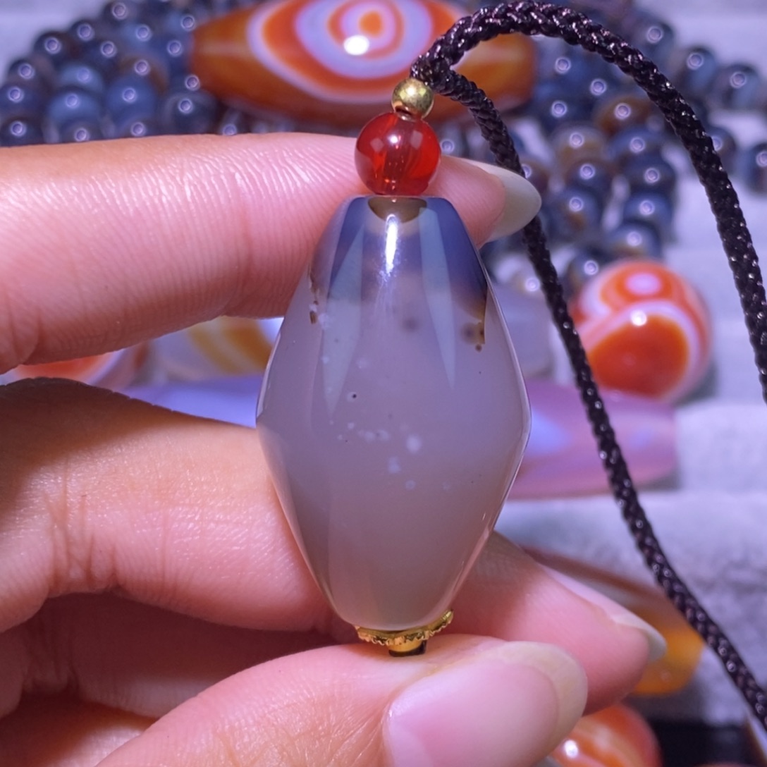 未镶嵌颈饰玛瑙/玉髓