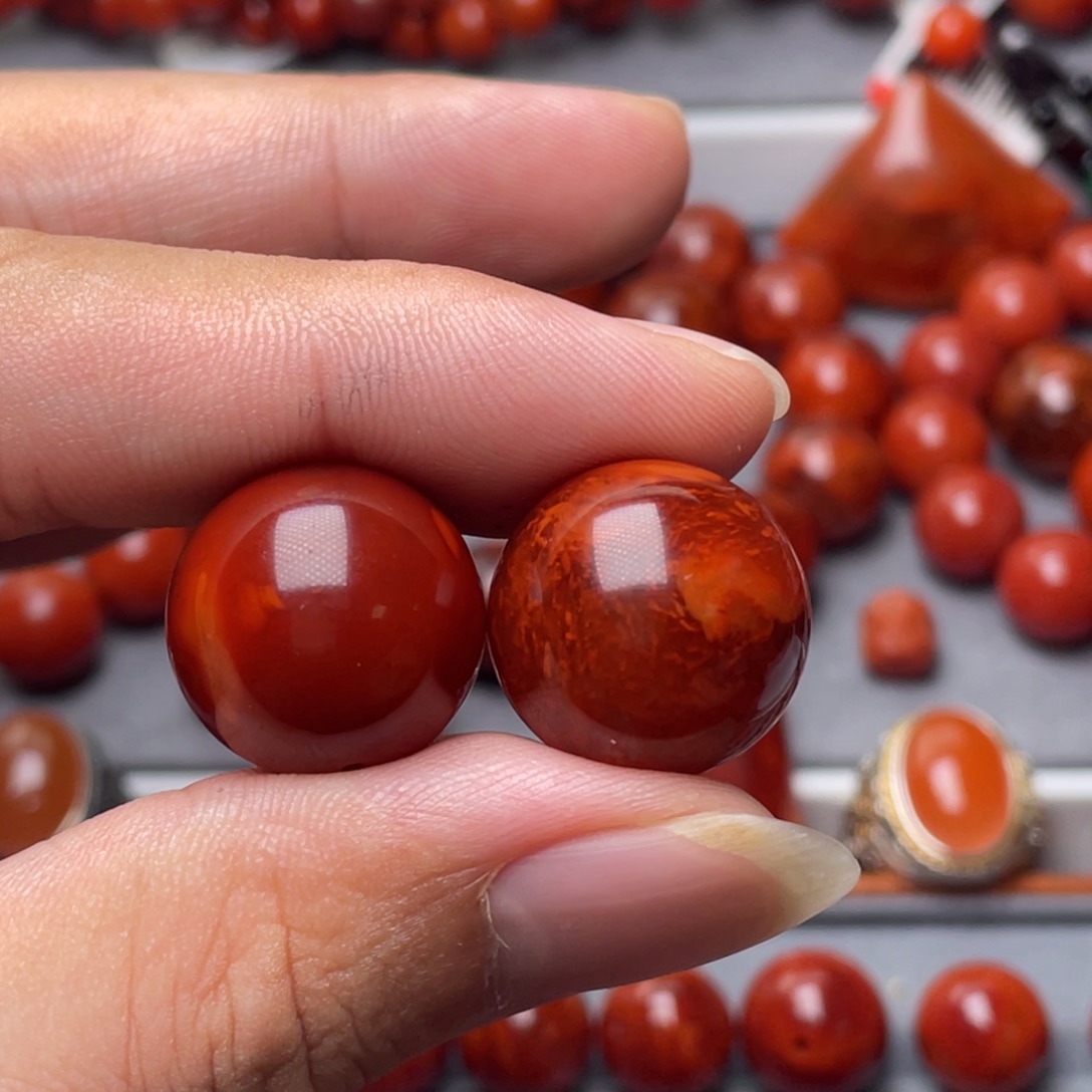 R***d南红玛瑙未镶嵌南红玉石19mm瓦西牛血火焰纹单珠
