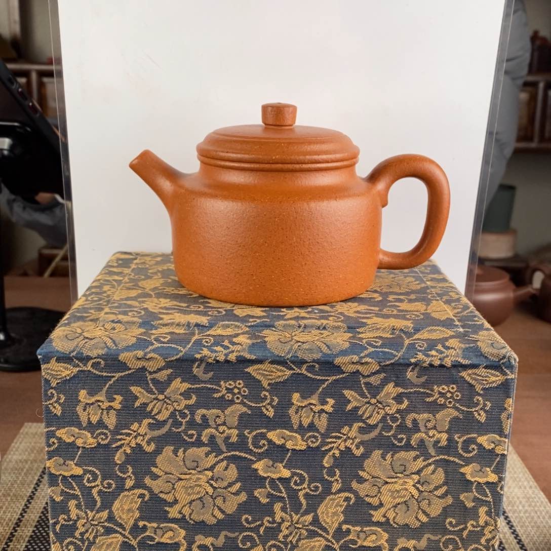 紫砂茶壶～****～宜兴紫砂工艺美术精品