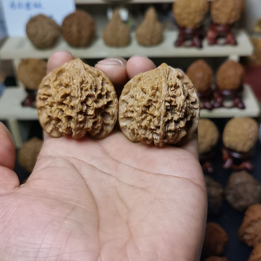 遗***忘核桃文玩核桃高端小众满天星全品43尺