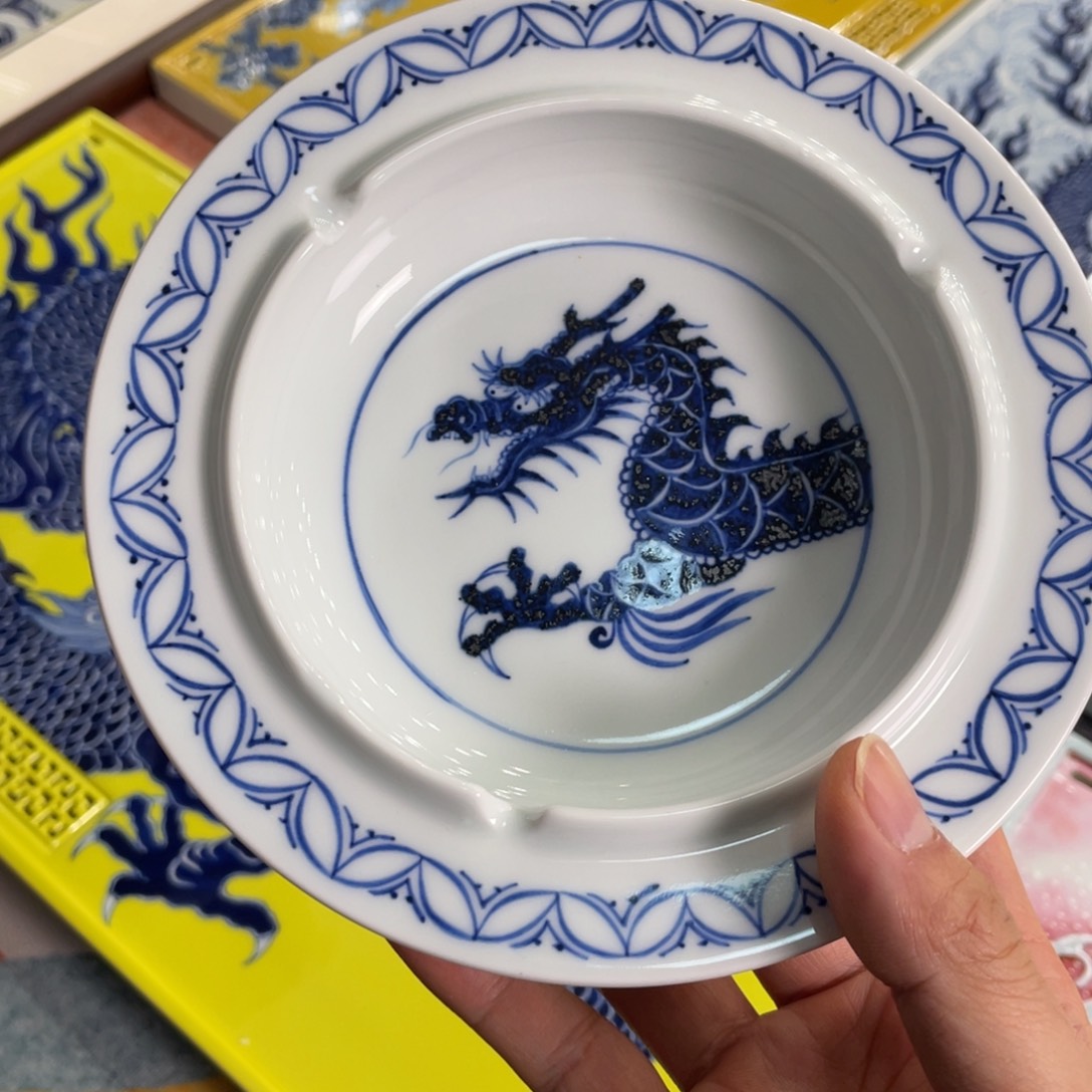 景德镇陶瓷手工手绘