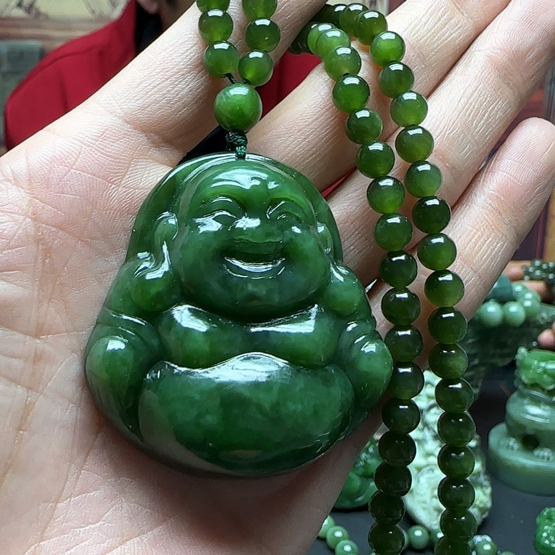 和田玉吊坠未镶嵌