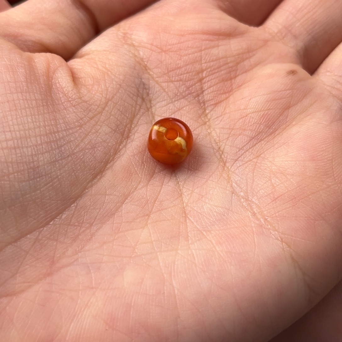 ****～蜜蜡未镶嵌颈饰老蜜蜡