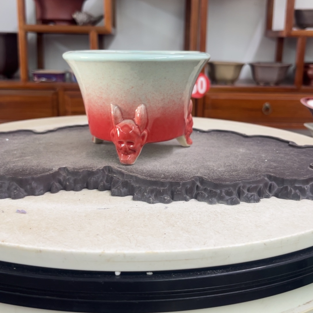 紫砂花盆瑕疵8.5-12.5。。。