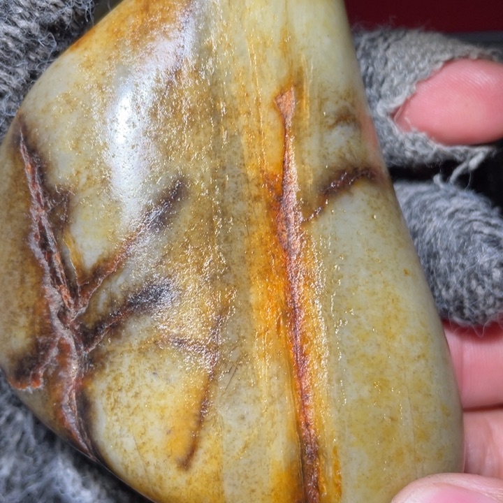 和田玉（糖玉）颈饰未镶嵌