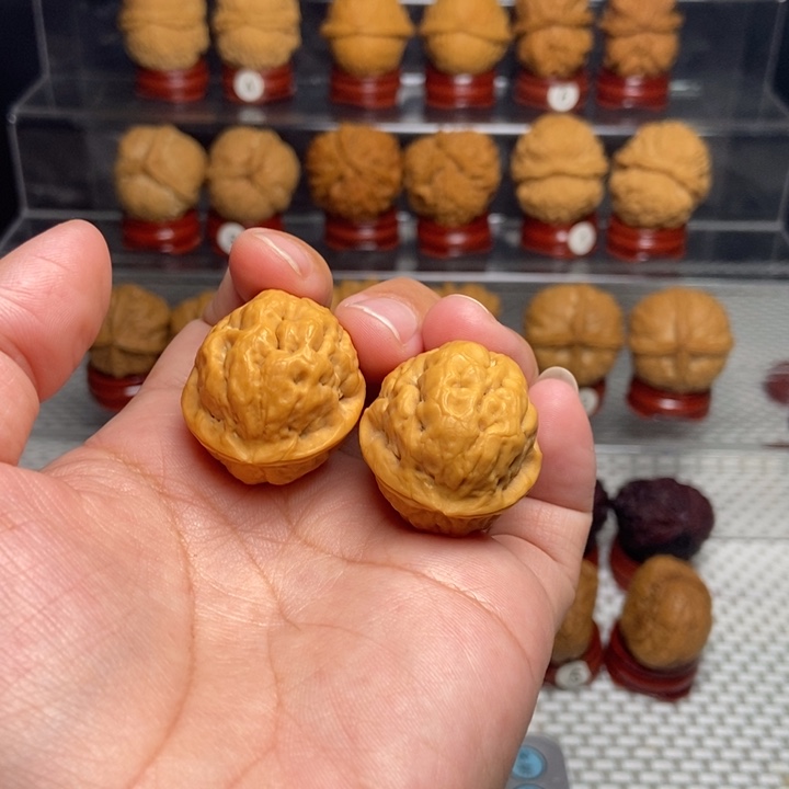 文玩核桃把件脑纹蛙63