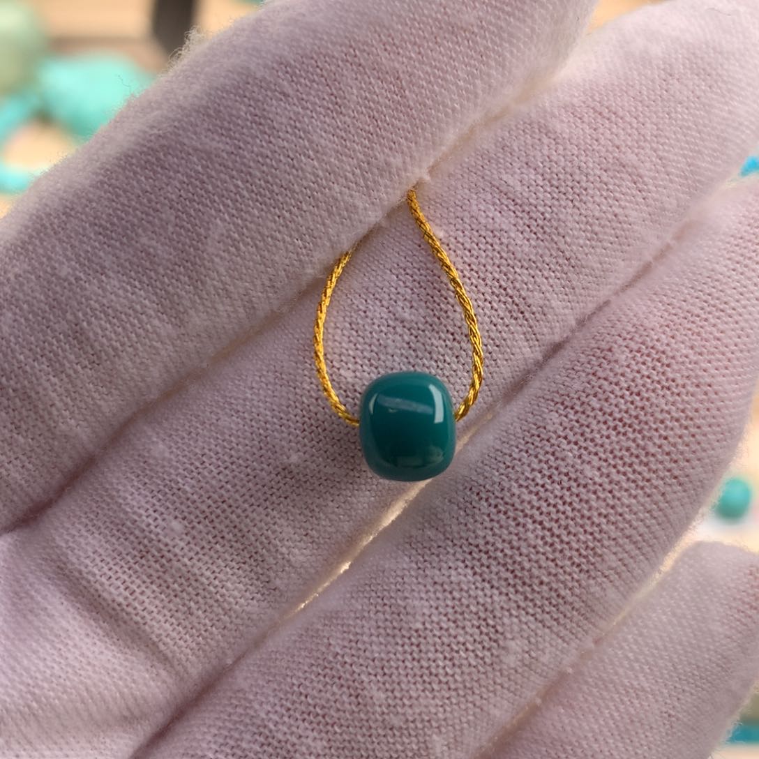 绿松石珠宝奇石未镶嵌7.7×6.6