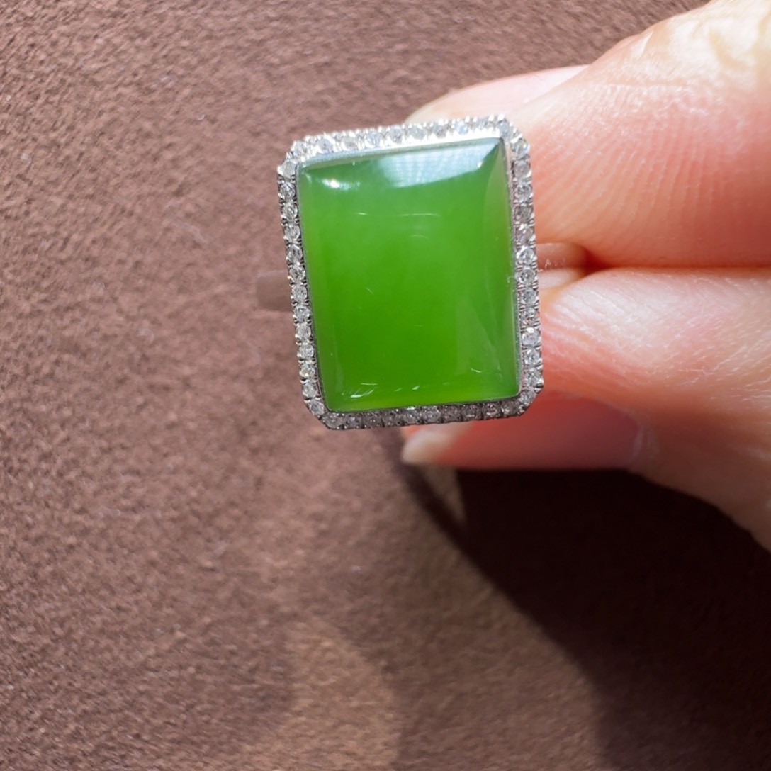 和田玉戒指未镶嵌