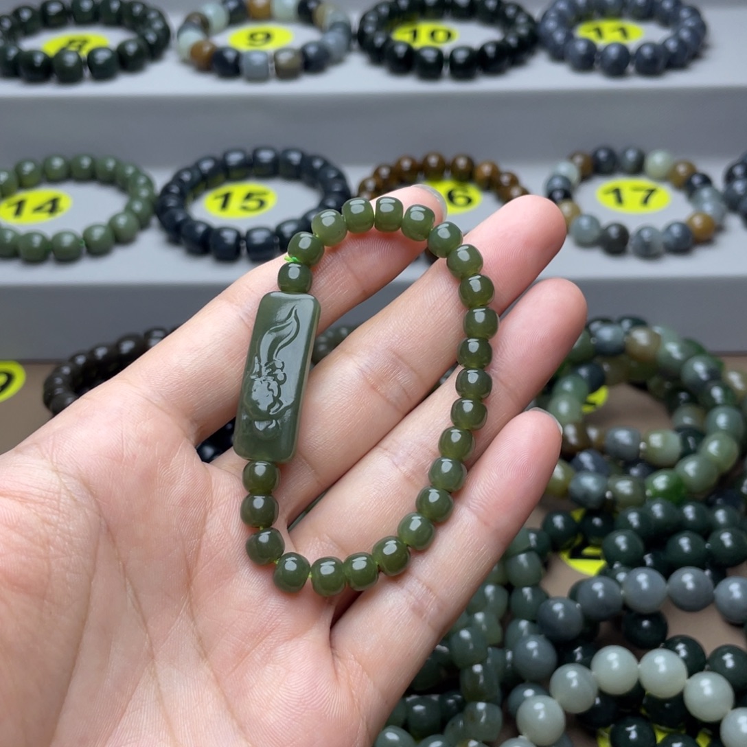 和田玉未镶嵌手链