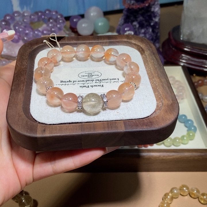 水晶手链合金兔毛维纳斯进发