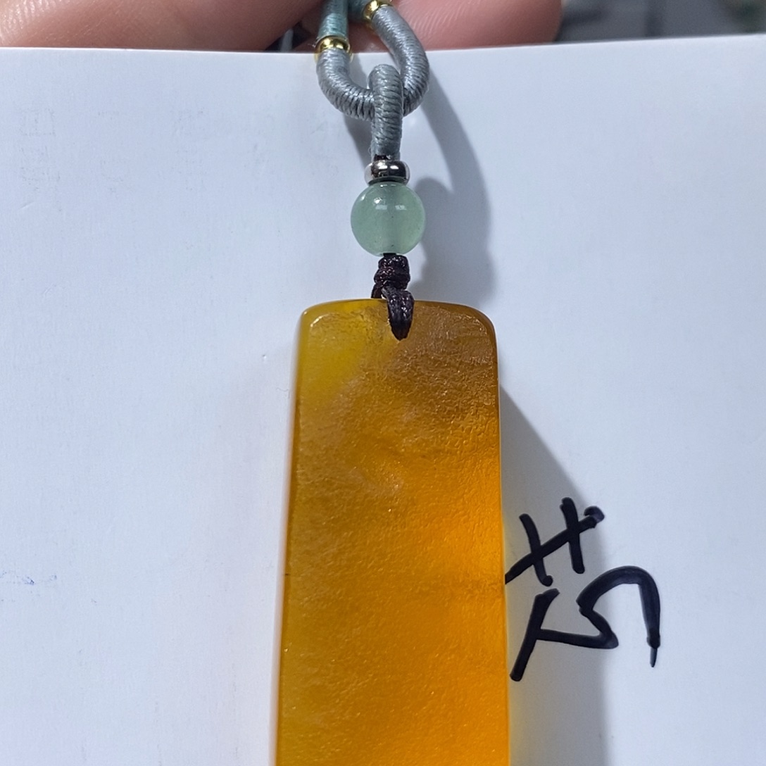 定制琥珀未镶嵌蜜蜡