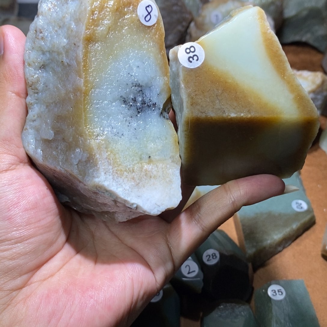 未镶嵌和田玉珠宝半成品东***朋