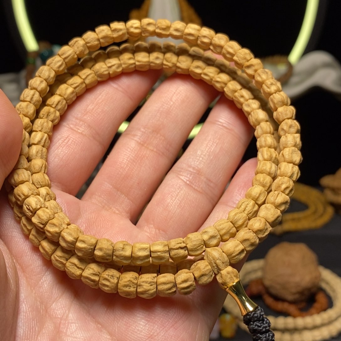 柏香籽/百香籽吊坠张*辉