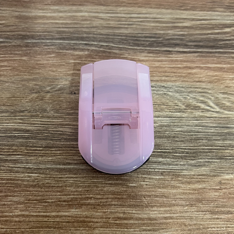 38#便携装睫毛夹迷你神器