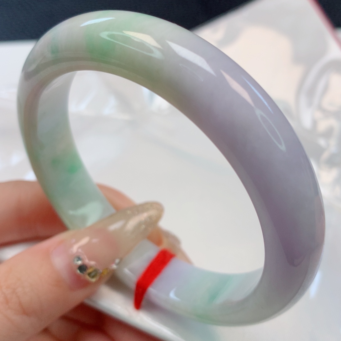 【闪购商品】翡翠手镯未镶嵌57+圈