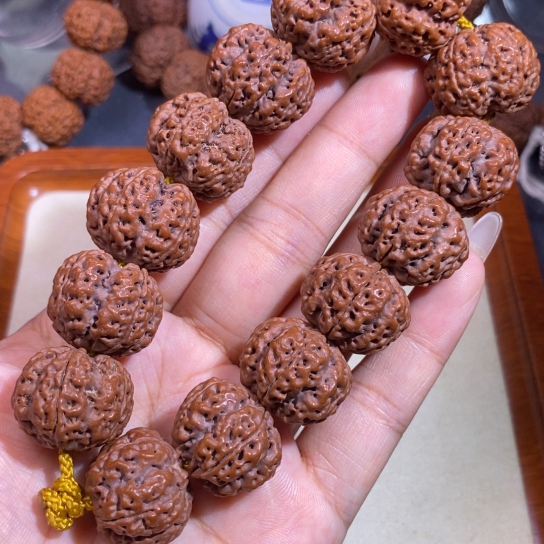 手串金刚菩提铁血梅花21mn