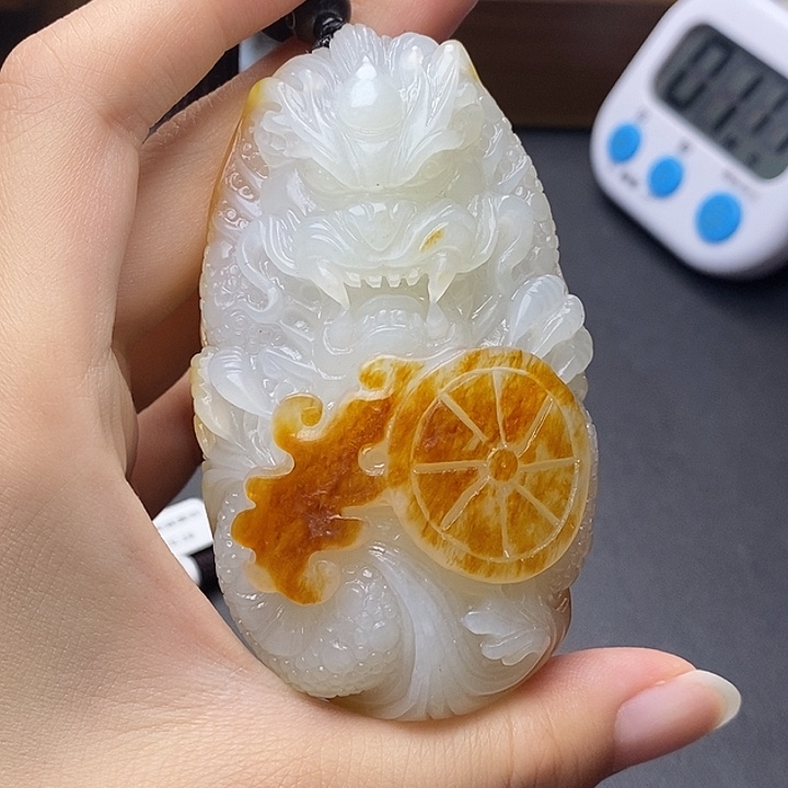 和田玉未镶嵌挂件年**意N