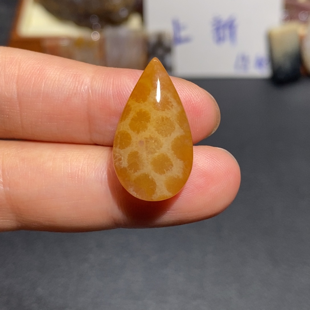 【闪购商品】未镶嵌珊瑚玉硅化玉