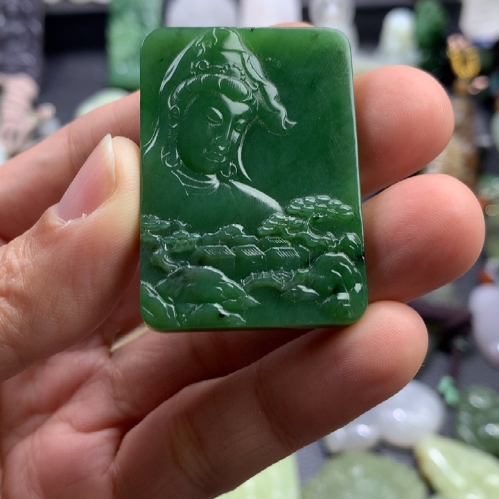 和田玉未镶嵌颈饰