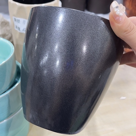 多肉绿植陶瓷花盆9.9包邮，有孔