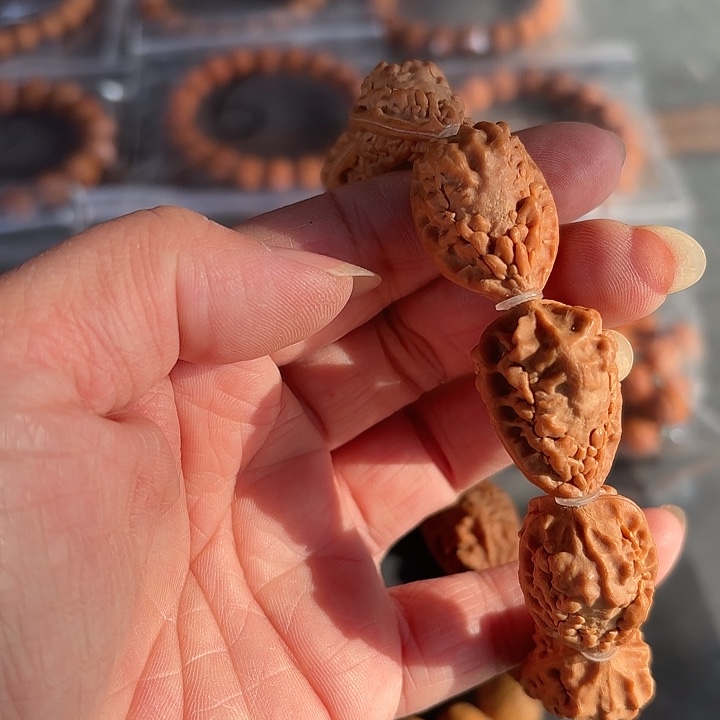 文玩核桃手串野生