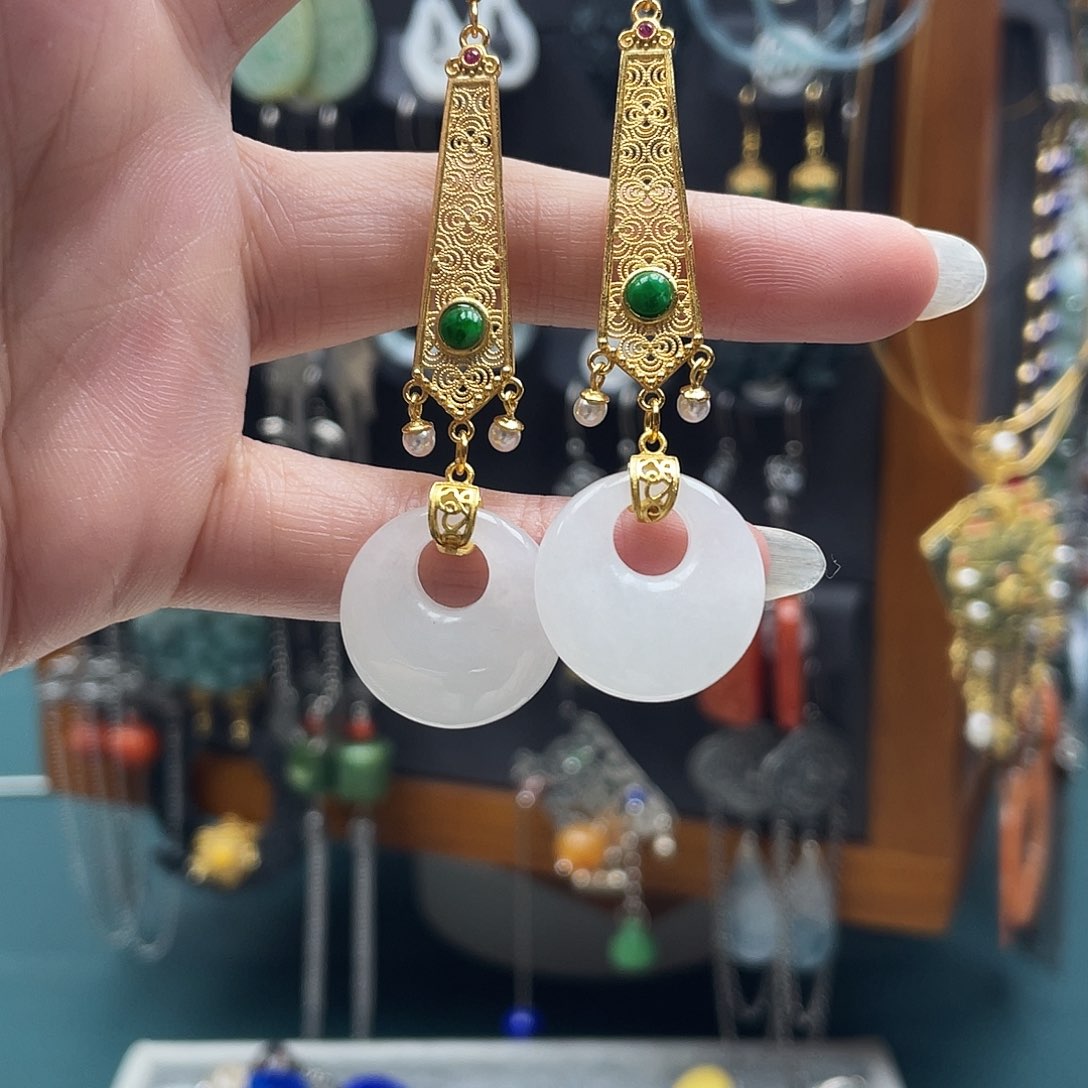 思***思和田玉未镶嵌耳饰饰品