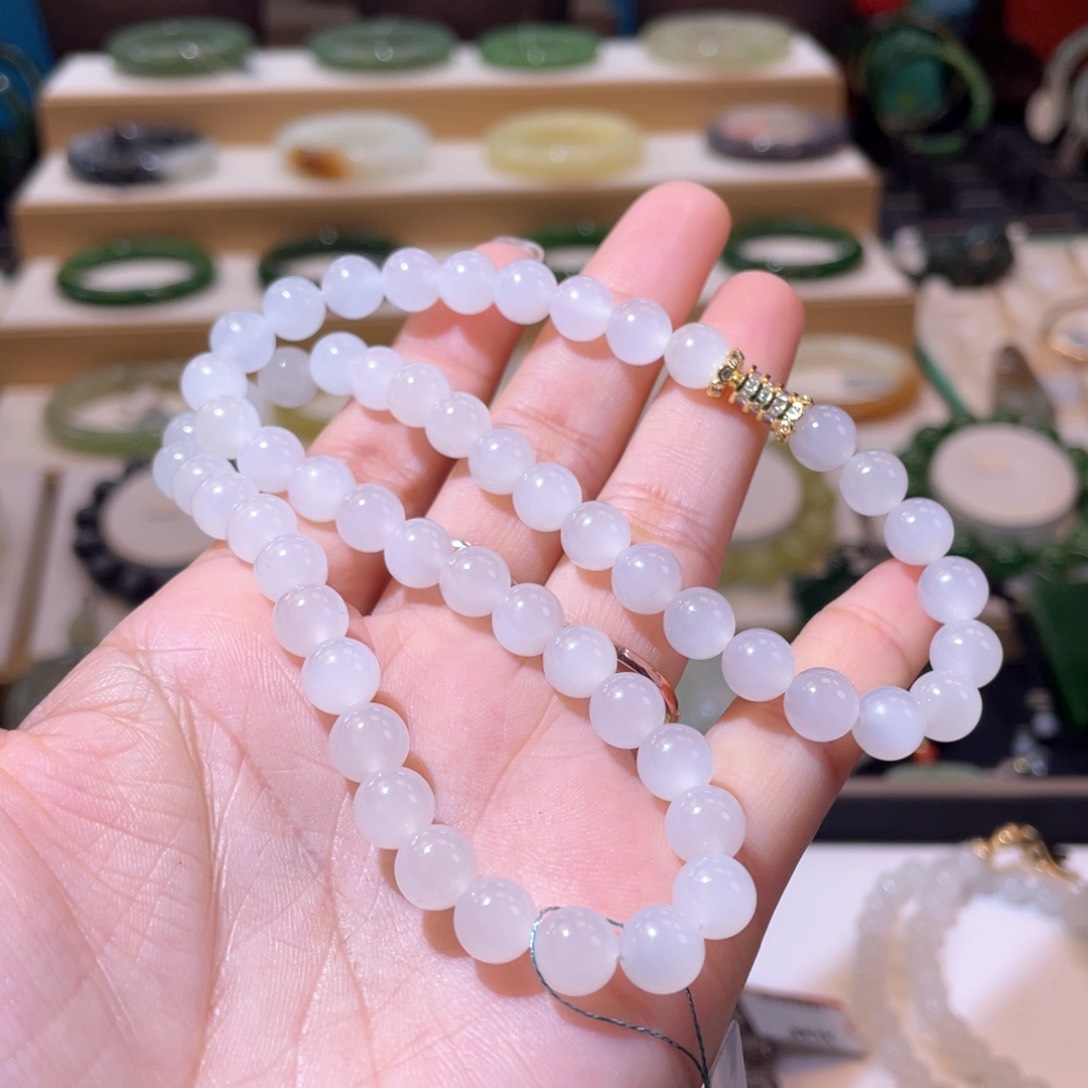 和田玉高品白冰女神链未镶嵌