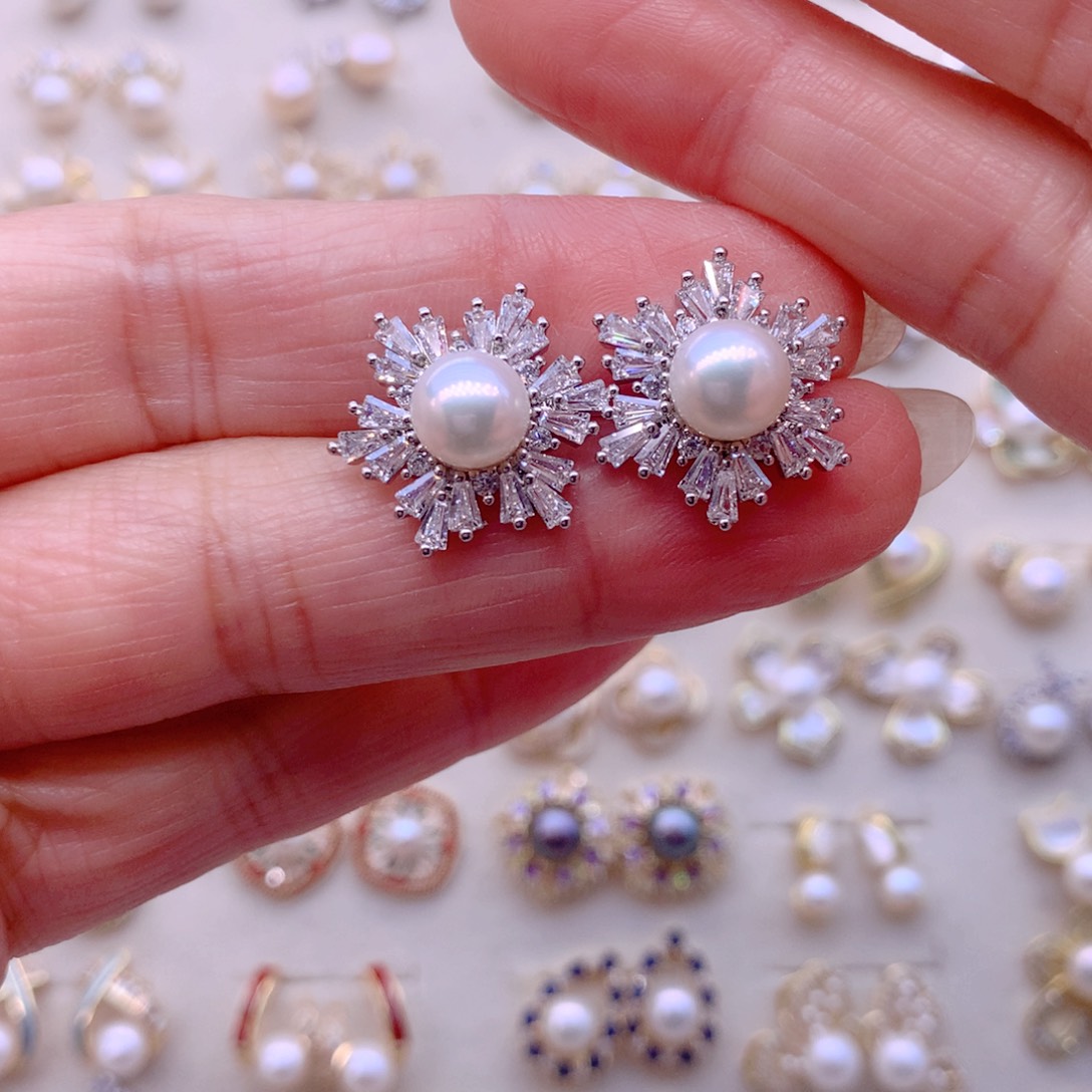 淡水珍珠合金耳饰