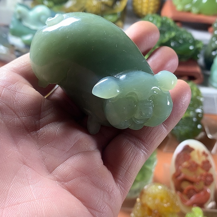 岫玉手把件未镶嵌