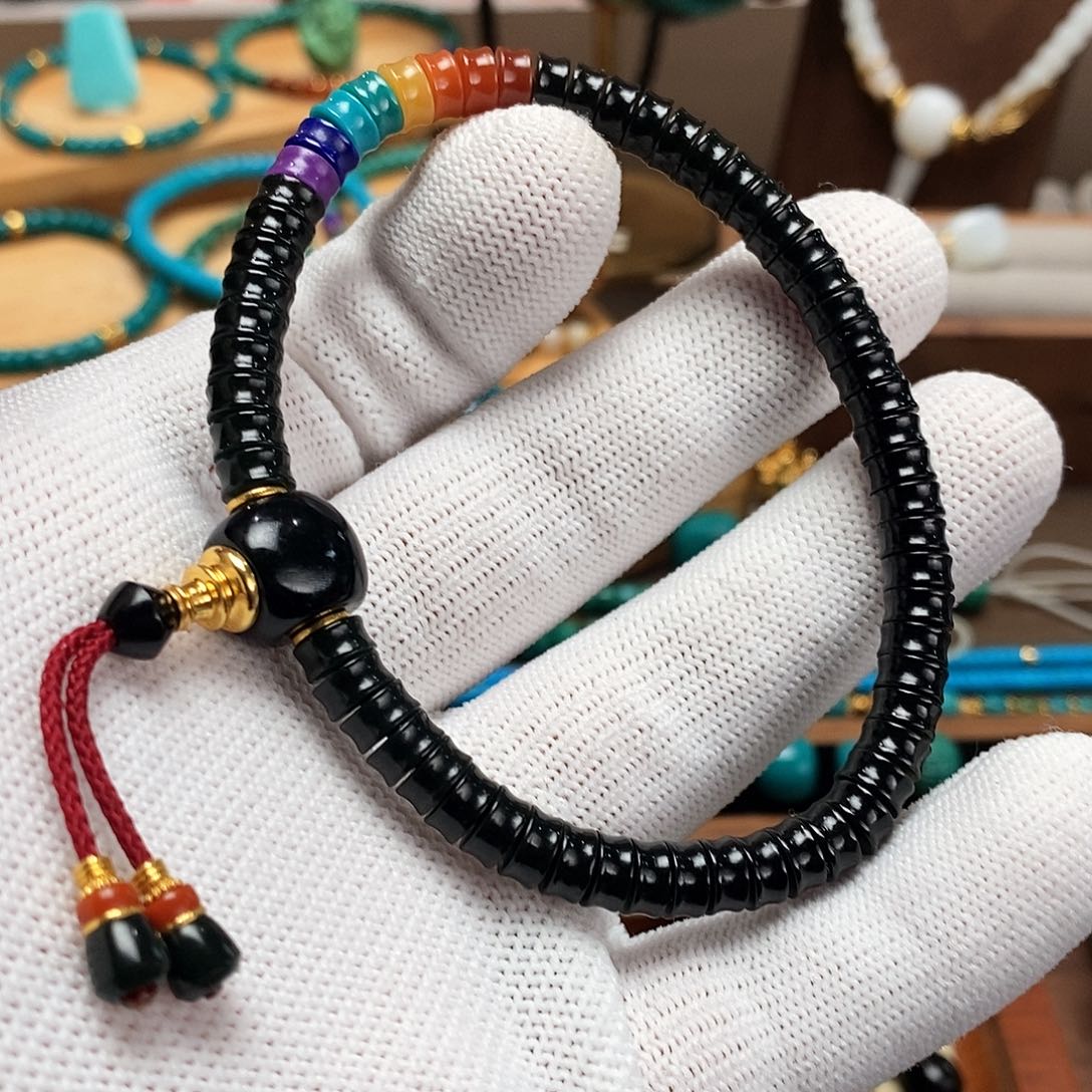 和田玉（墨玉）珠宝奇石未镶嵌