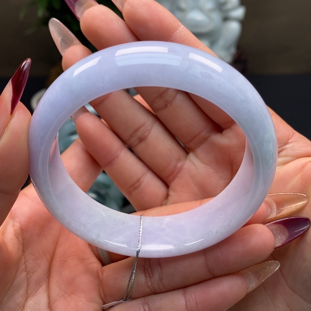 翡翠手镯未镶嵌天然