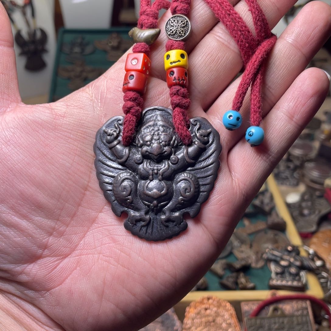 藏传大鹏鸟脖挂脖挂