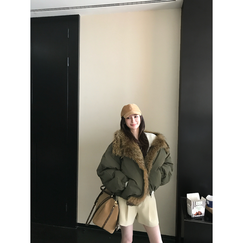 "极光漫野"加拿大进口狼毛领 复古大翻领95白鹅绒派克羽绒服外套