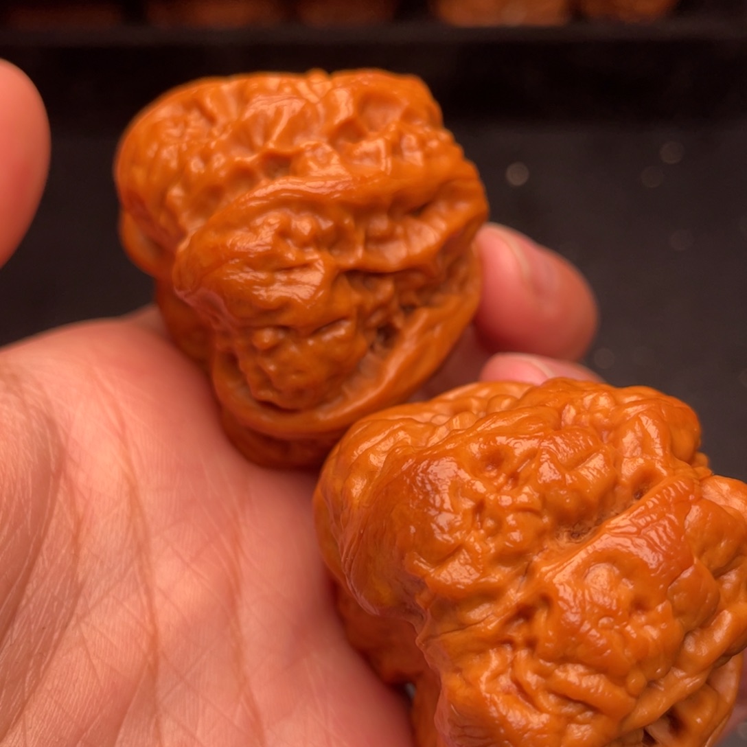 秦岭野生核桃文玩