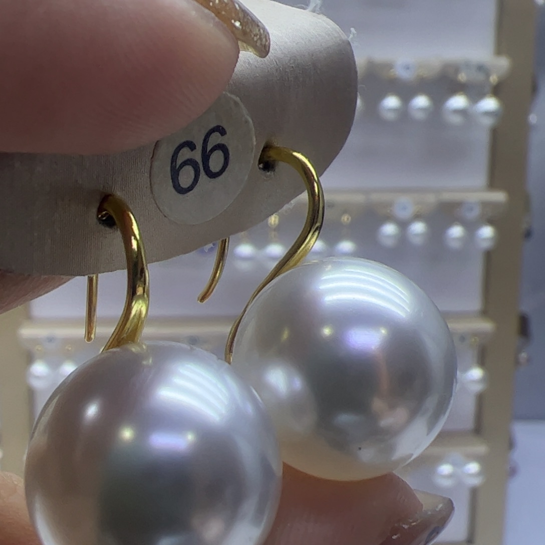 淡水珍珠耳饰18K金镶嵌