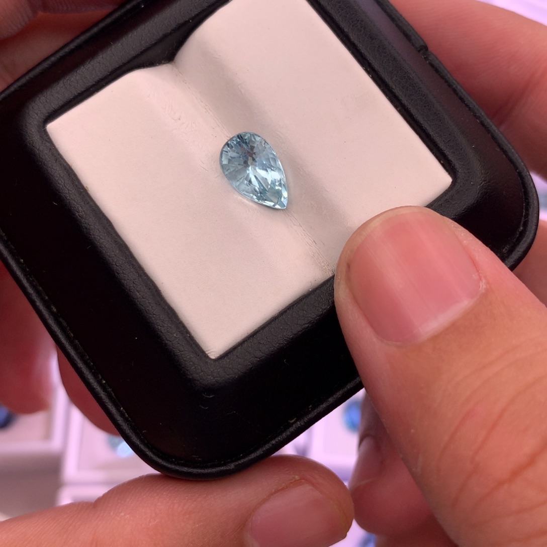 海蓝宝石裸石未镶嵌2.2