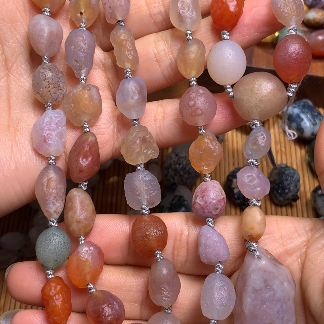 未镶嵌玛瑙/玉髓珠宝半成品