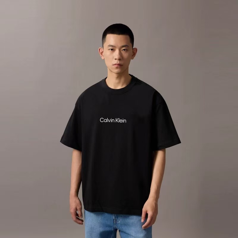 8【清仓】CK短袖 个性潮流 时尚款{发正标}